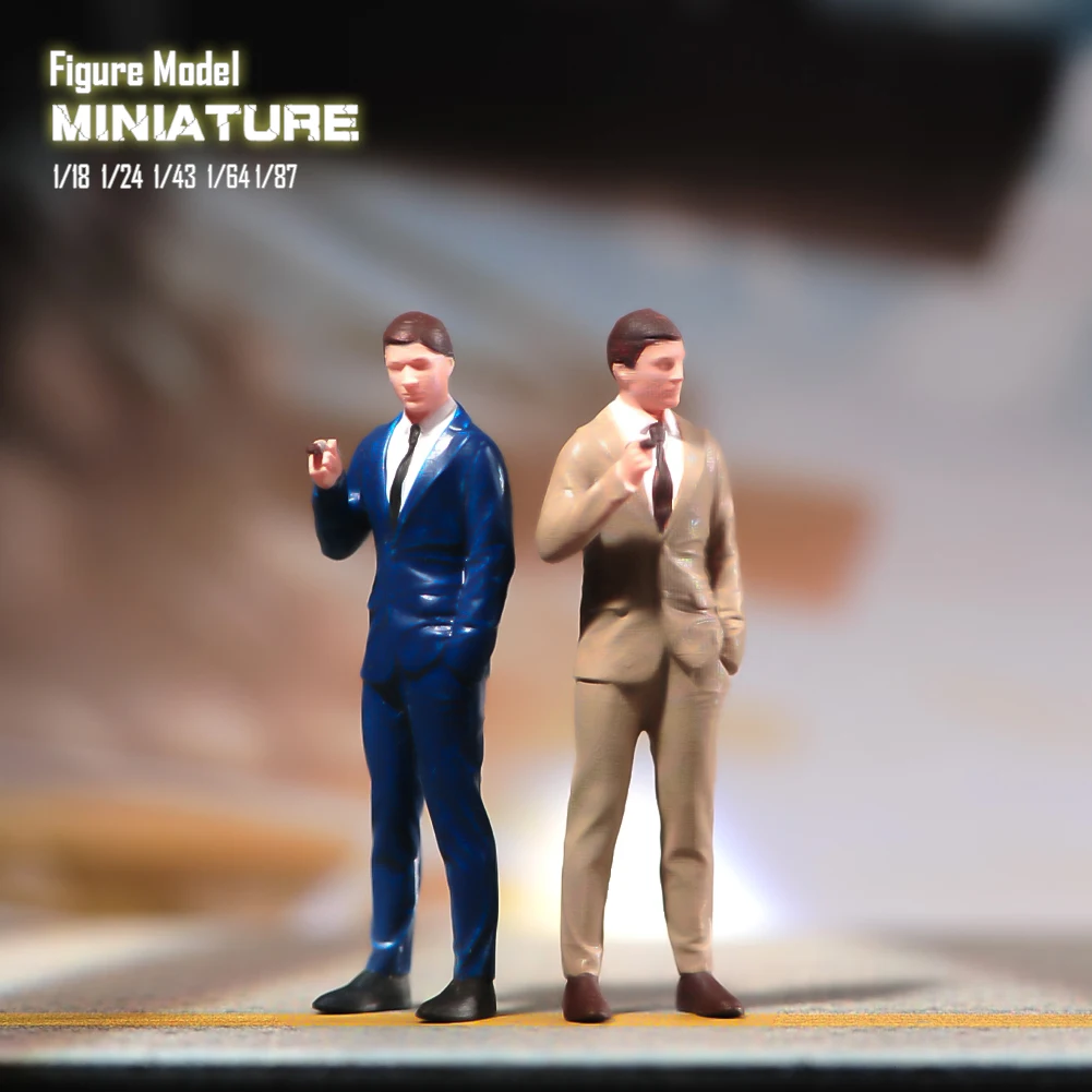Figurine Miniature Reporter Fille - échelles 1/87 à 1/18 - Résine, Thème Batman Ou Journaliste - Neuf