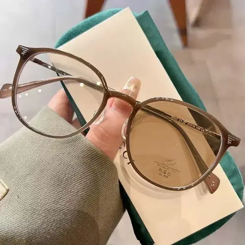 New Fashionable Photochromic Near Sight Glasses Round Transparent Women Anti Blue Light Myopia Eyewear Outdoor Shades Eyeglasses - Image 5