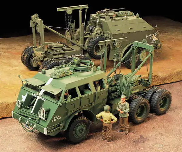 タミヤ M26 ARMORED TANK RECOVERY VEHICLE Amazon.com: Tamiya 35244 M26 Armored Tank Recovery Vehicle 1