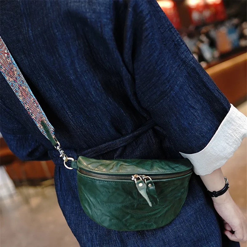 Simple casual designer natural genuine leather ladies saddle bag daily outdoor weekend real cowhide small chest bag shoulder bag