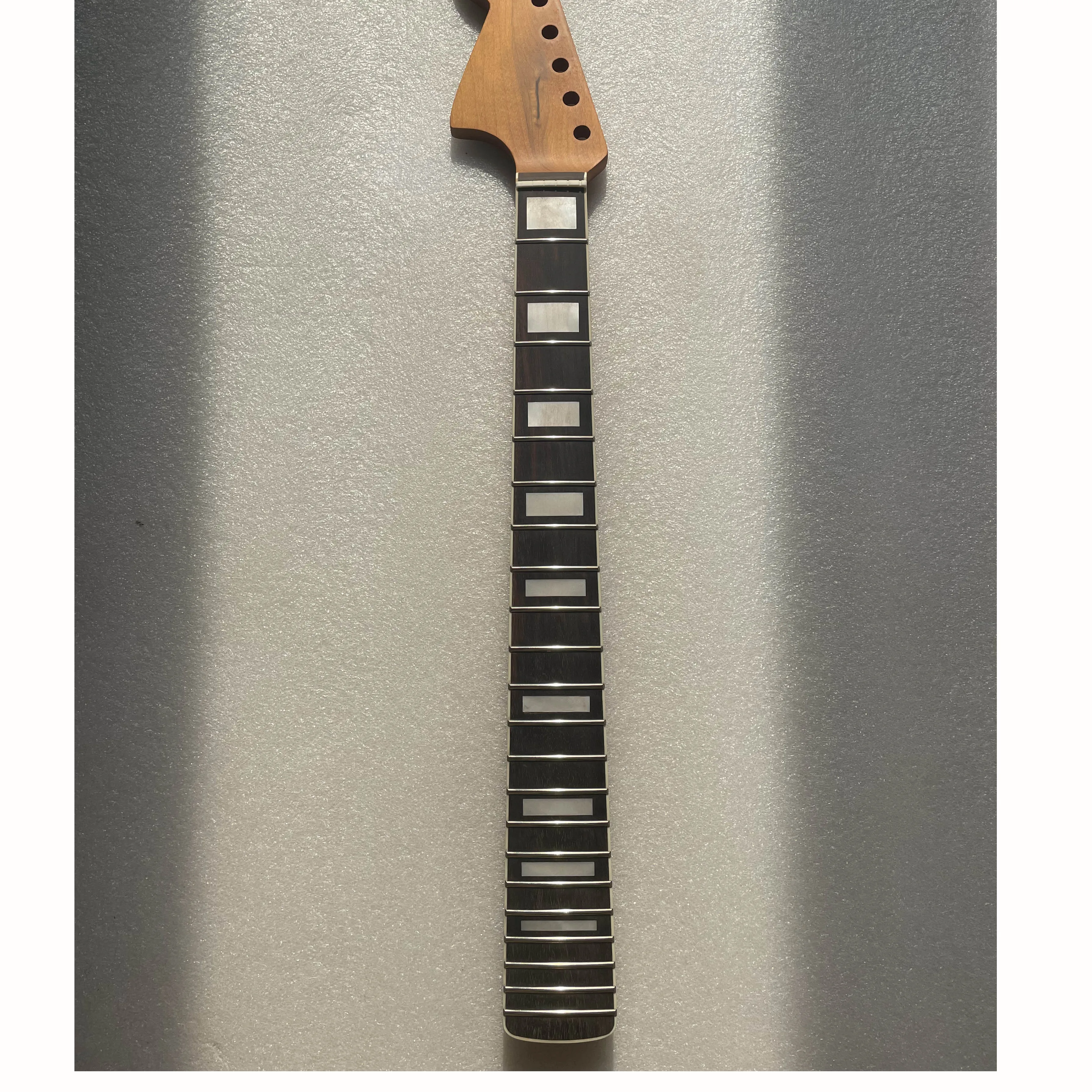 Diapasón Palisandro Para Guitarra Eléctrica - 628 Mm Escala, 22 Trastes, Incrustaciones Reales, Mástil Personalizado