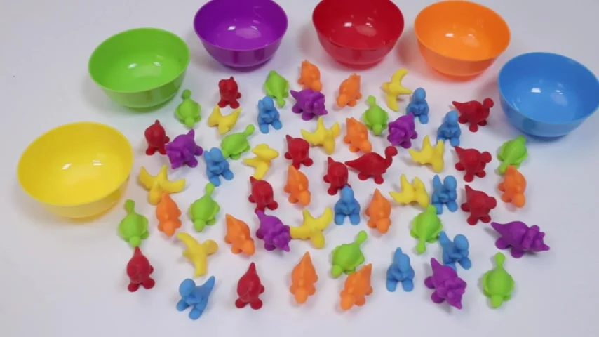 プラスチックボウル6個、ピンセット2個付き、虹色分類、細かい運動能力