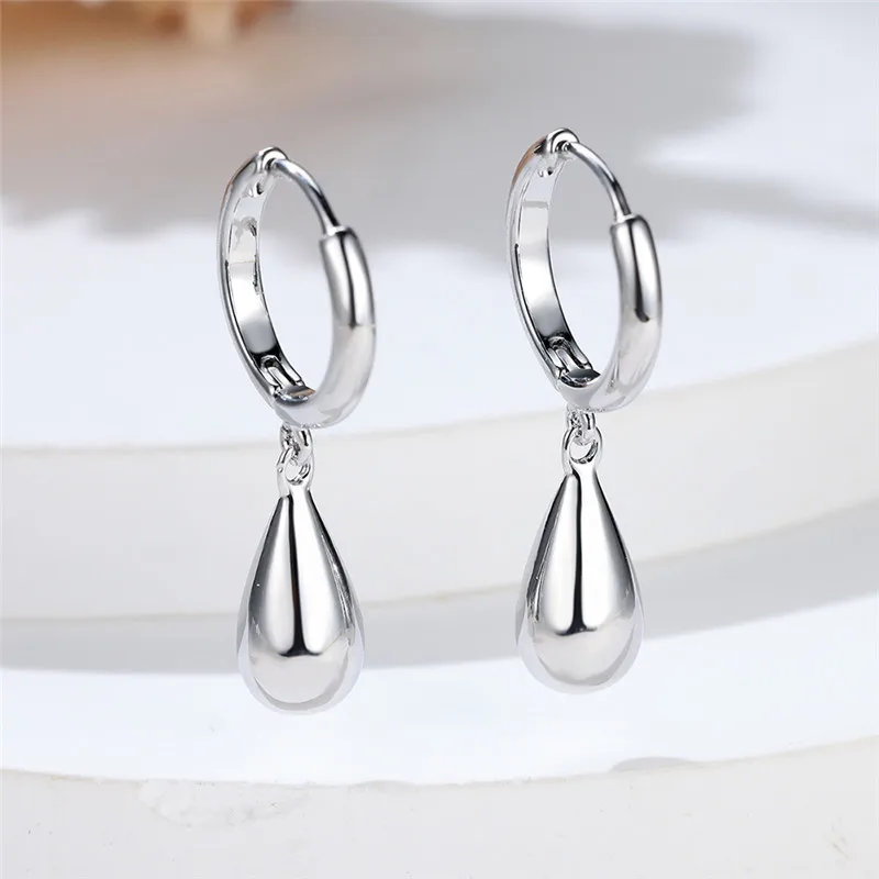 Cute Water Drop Small Hoop Earrings Vintage Gold Silver Color Round Earrings For Women Simple Fashion Wedding Engagement Jewelry
