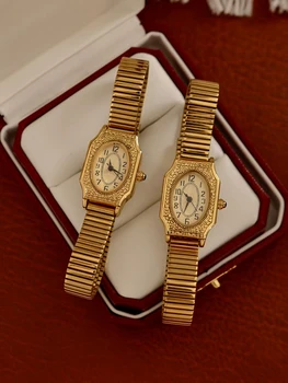 1 Piece of New Gold French Classic Retro Style High-End Elegant Compact Exquisite Women's Waterproof Quartz Watch with Stainless Steel Strap, Rectangular Engraved Dial with Arabic Numerals, Fashionable, Artistic, Casual, Simple, Niche Design, Charming, Suitable for Daily Wear and as a Birthday Gift