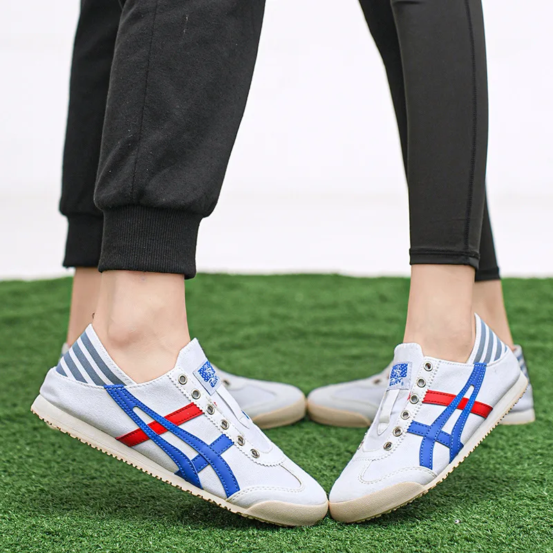 Hot Brand High Quality Men's Casual Sneakers Comfortable Slip-on Shoes Men Classic Women's Sports Shoes Non-Slip Canvas Trainers