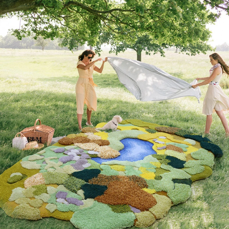 Рисунок 3 - Роскошный ковер ручной работы для сада