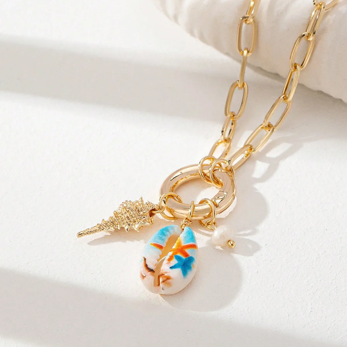 Bohemia Color Conch Texture Shell Starfish Charms Pendant Necklace Summer Beach Seahorse Fish Oysters Pearl Choker Chic Jewelry