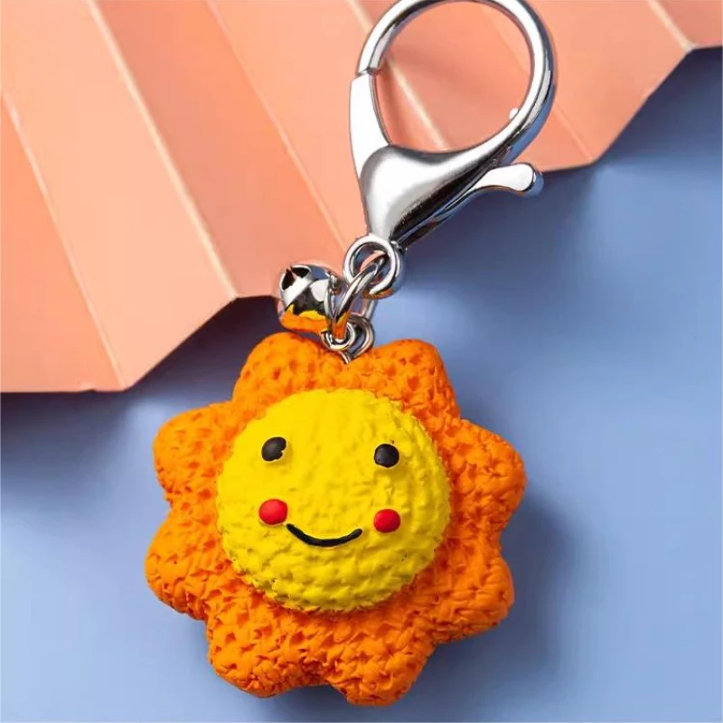 Moon keychain: Crochet pattern