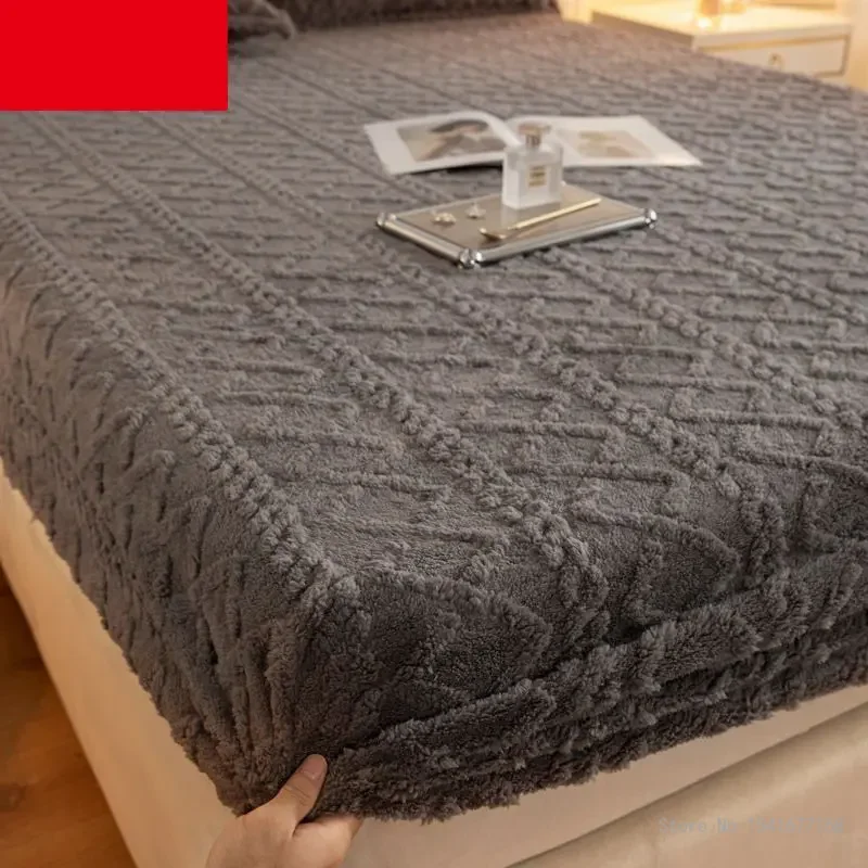 Creative Fitted Sheet for Winter Velvet, Coral Velvet, Flannel, Protective Cover, One-Piece Sheet, Milk, Fitted, 200X220 CM, 1Pc
