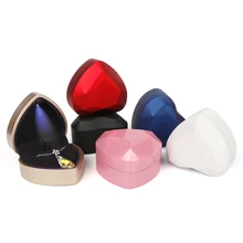 

Heart Shaped LED Light Creative Jewelry Box Ring Warrior Storage Decoration Box Necklace Pendant Packaging Box