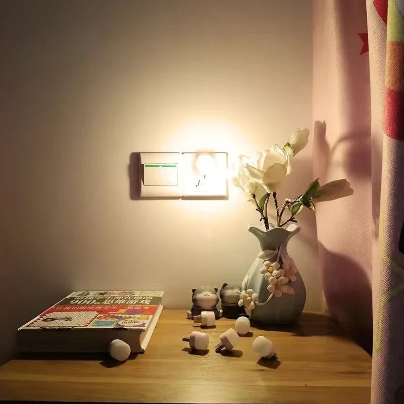 

50/1pcs Mini USB Night Lights LED Warm White Eye Protection Book Reading Light USB PC Mobile Power Plug Charging Lamps Wholesale