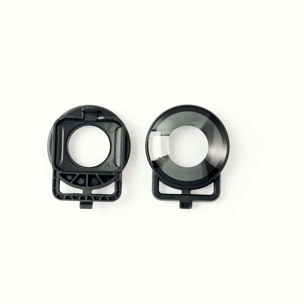 Détail du cadre antichoc avec miroir intégré, parfait pour protéger votre Insta360 One RS lors de l'achat.