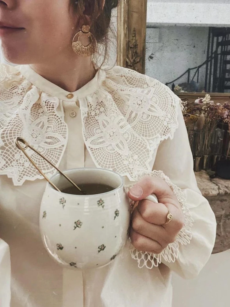 

Spring/Summer New Sweet Lotus Root Color Lace Collar Women Shirt High Quality French Style Vintage Sweet Ruffles Blouse