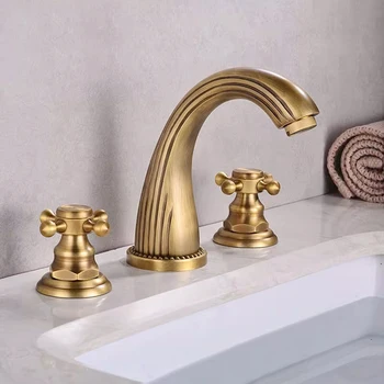 Rubinetti per lavabo Rubinetto per vasca da bagno con montaggio su piano in ottone antico Doppia maniglia Rubinetto per bagno a 3 fori Rubinetto per acqua calda fredda 1