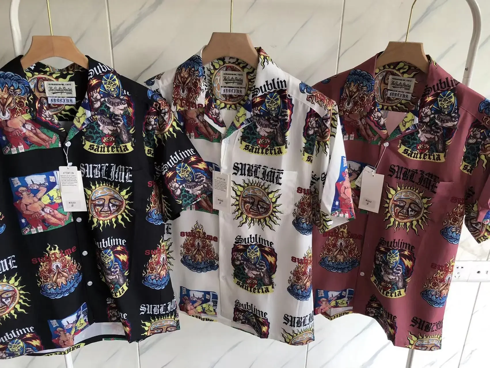 

Новый 23SS Высококачественные повседневные рубашки с коротким рукавом и принтом солнца хаки