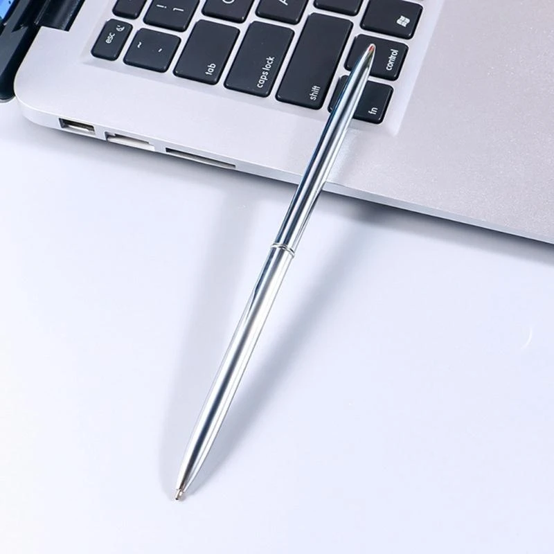 사무실 결혼식을 위한 금속 스탠드 금속 서명 펜이 있는 트위스트 액션 볼펜