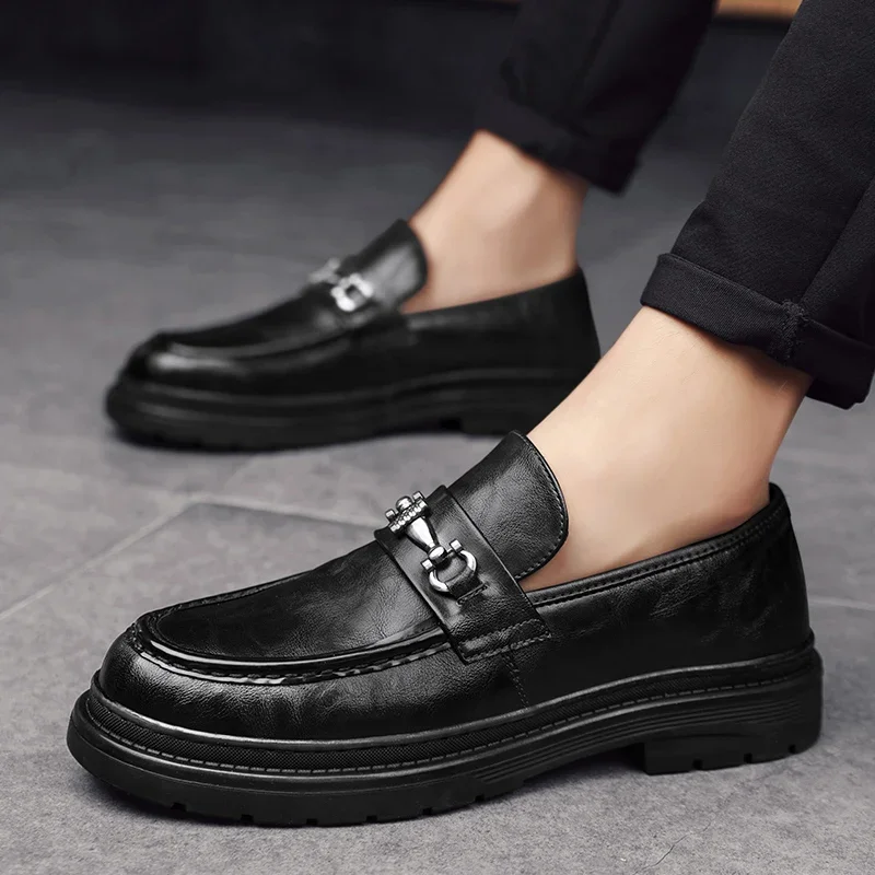 

Spring Patent Leather Loafers Tassel Design Luxury Brand Men's Slip-on Fashion Trend High Quality Shoes Pointed Toe Thick Sole