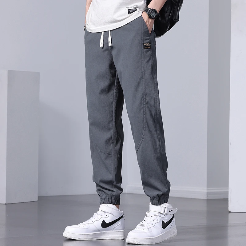 Spring New 9-point Casual Pants for Men, Slim and Comfortable, Versatile, Loose Feet, Multiple Colors Available for Men's Pants