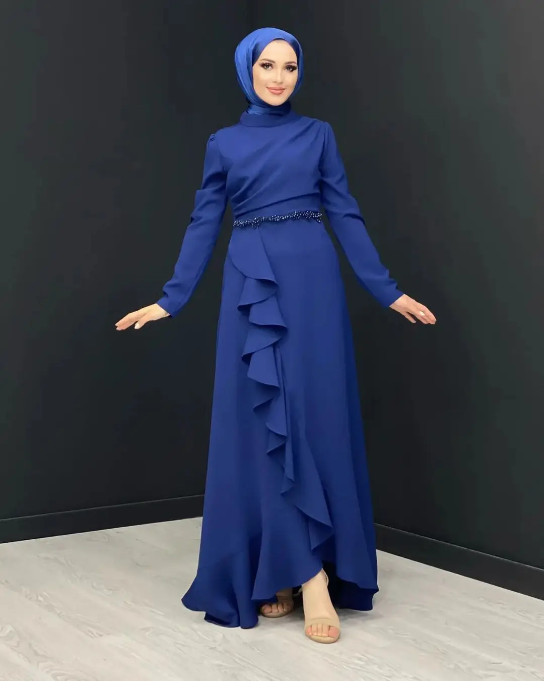 

Arabic High Neck Chiffon Prom Dresses Long Sleeves Beades African Pageant Evening Party Gowns Floor Length With Scarf