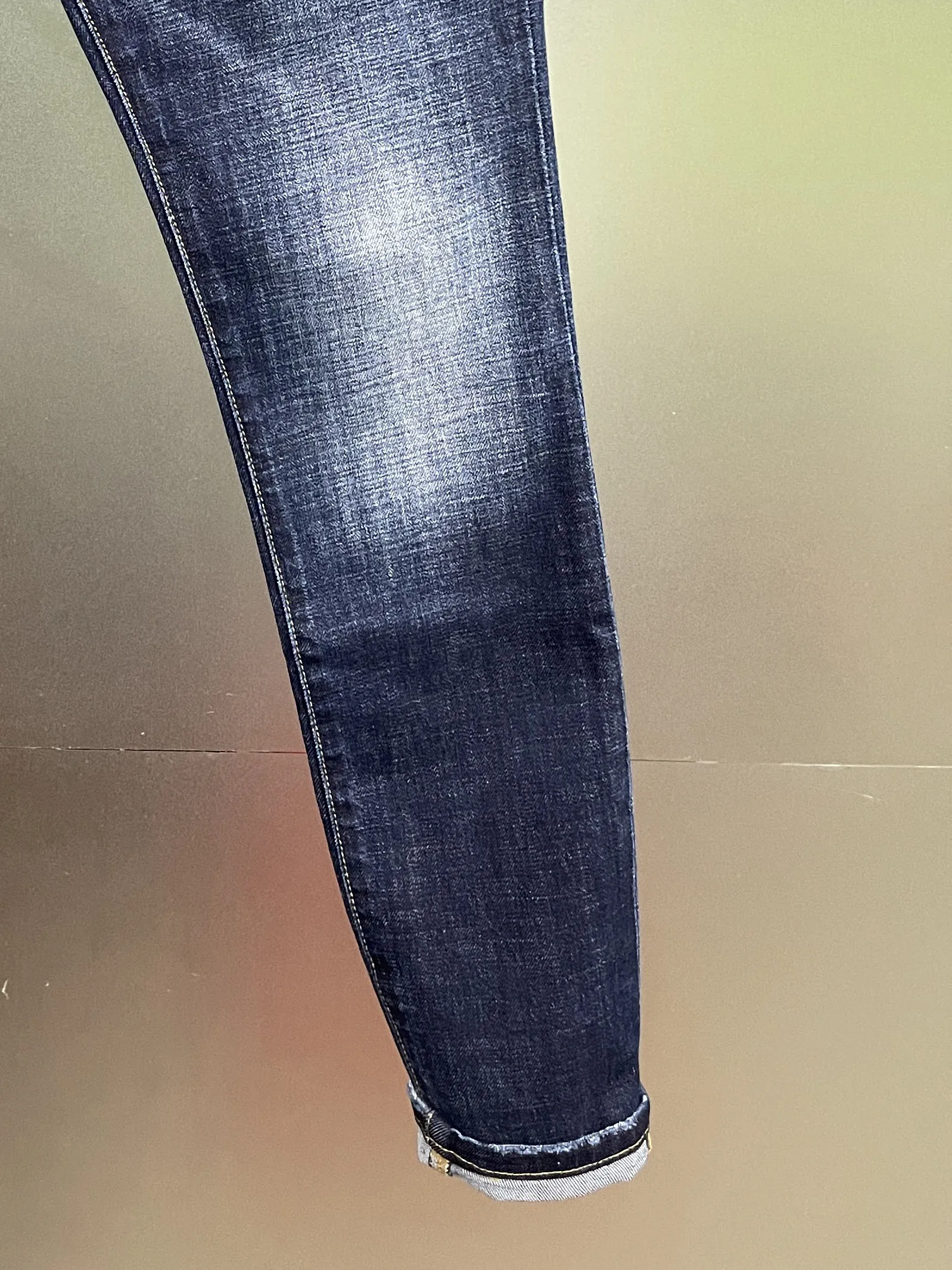 2024 New Fashion Spring/Summer  Men's D2 Jeans Washed and Worn Hole Patches 3D Cut Small Feet Light Grey Pants