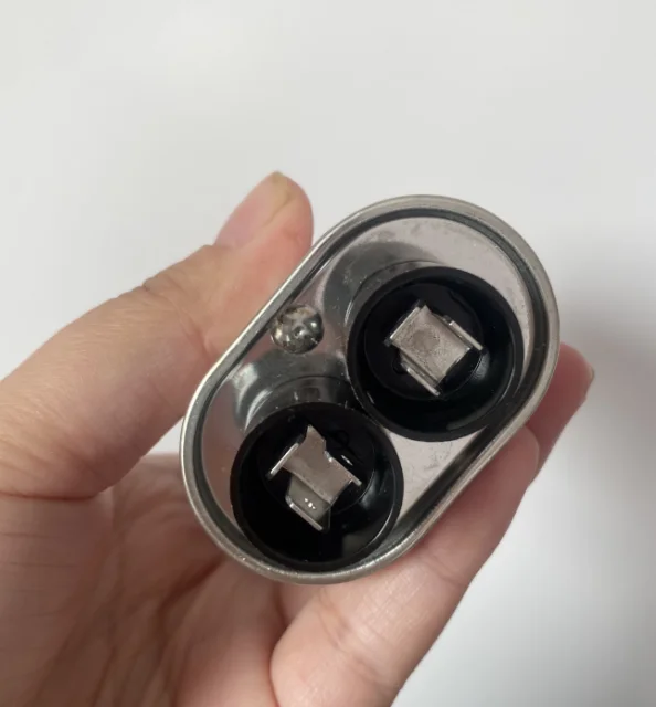 electronic components Microwave oven spare parts for ch85 capacitor 1.05uf 2500v