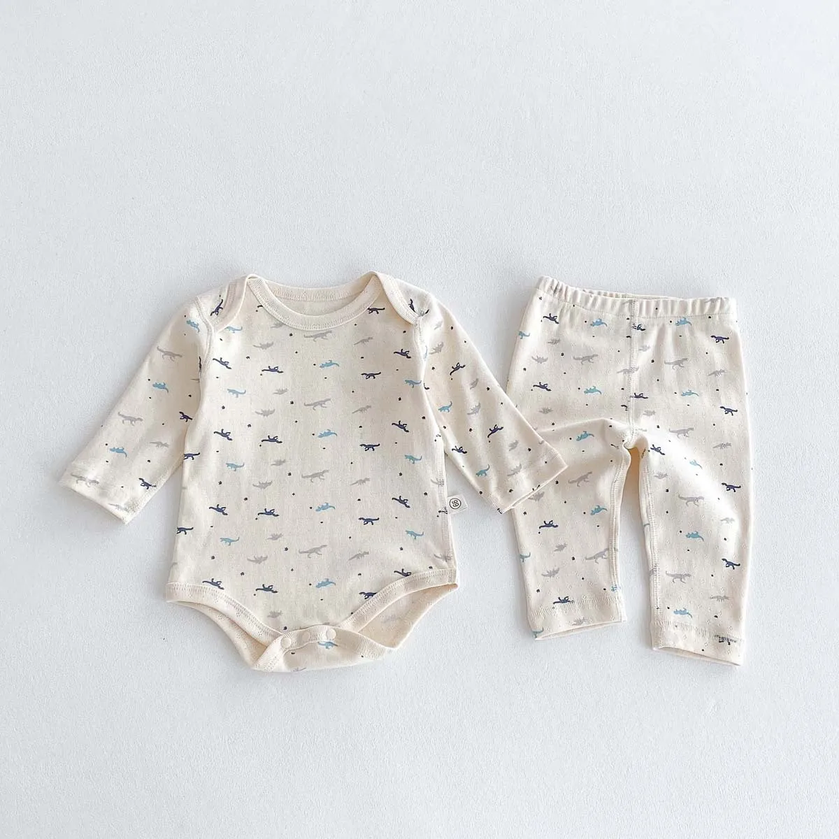 Description Picture 6 of item2025 autumn winter new in kids baby girls boys casual pure cotton clothing , toddler infant dinosaur print bodysuits pants