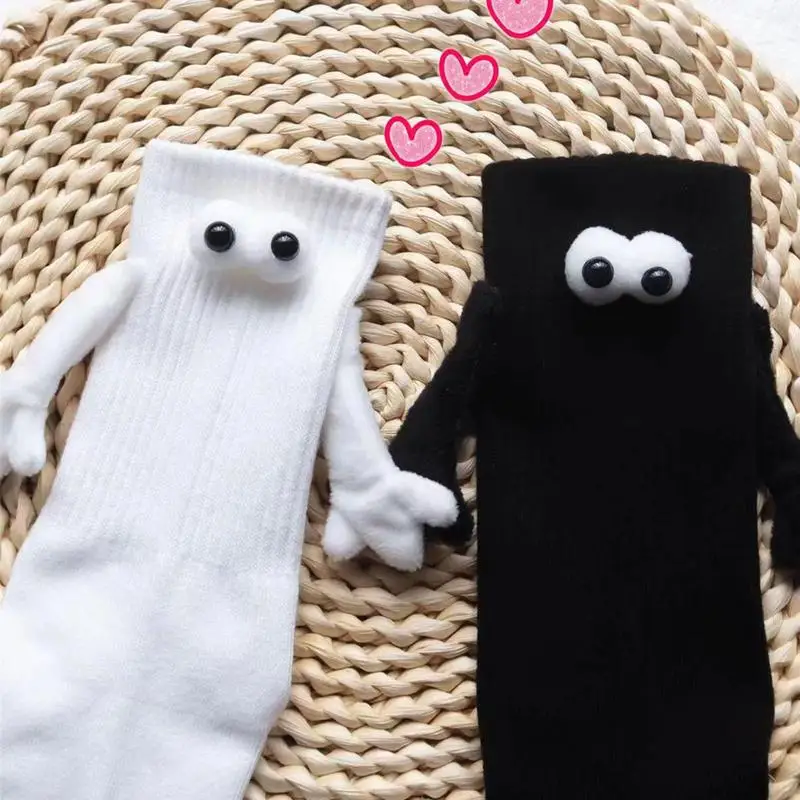 Chaussettes amusantes de couple avec des yeux, chaussettes de couple de beurre 3D, chaussettes mignonnes à tube moyen, cadeaux drôles