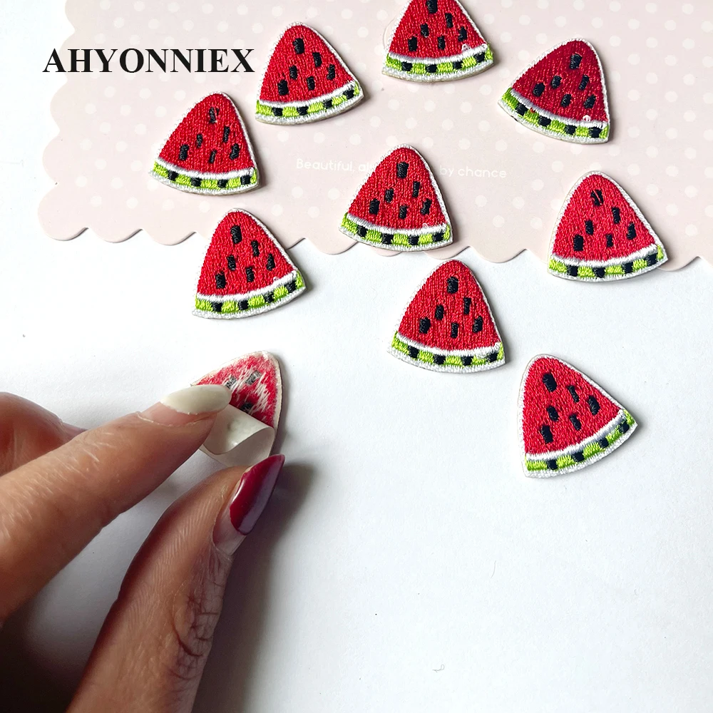 AHYONNIEX 자수 미니 수박 패치, 가방 재킷 청바지, 의류용 아이언 온 패치, 작은 접착제 스티커, 로트당 10 개