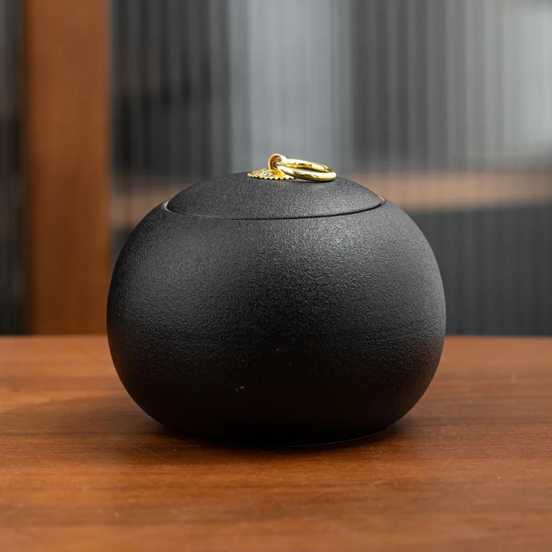 European Ceramic Tea Pot Ice Cracked Glaze Decor Seal Storage Jar with Lid Modern Living Room Desktop Candy Jars Home Decoration for ceramic storage jar