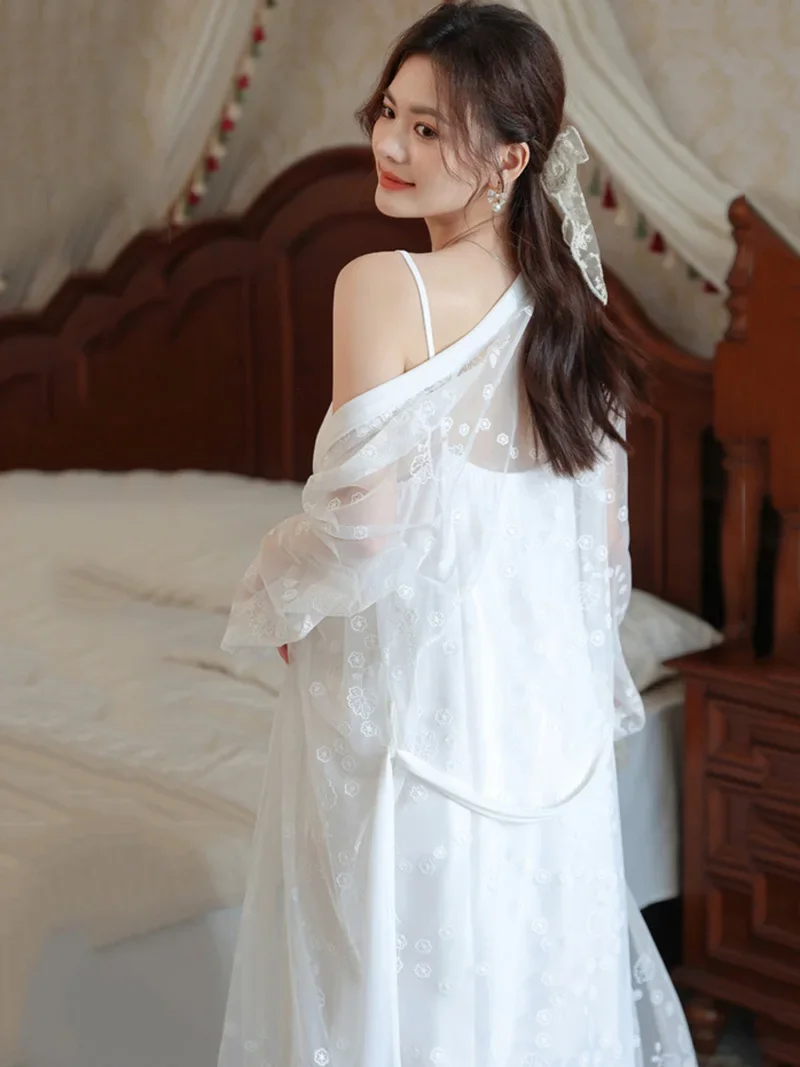 

Women Spring Long Sleeve Robe Pajama Nightdress Female Mesh Princess Vintage Nightgowns Victorian Sleepwear Home Clothing Set