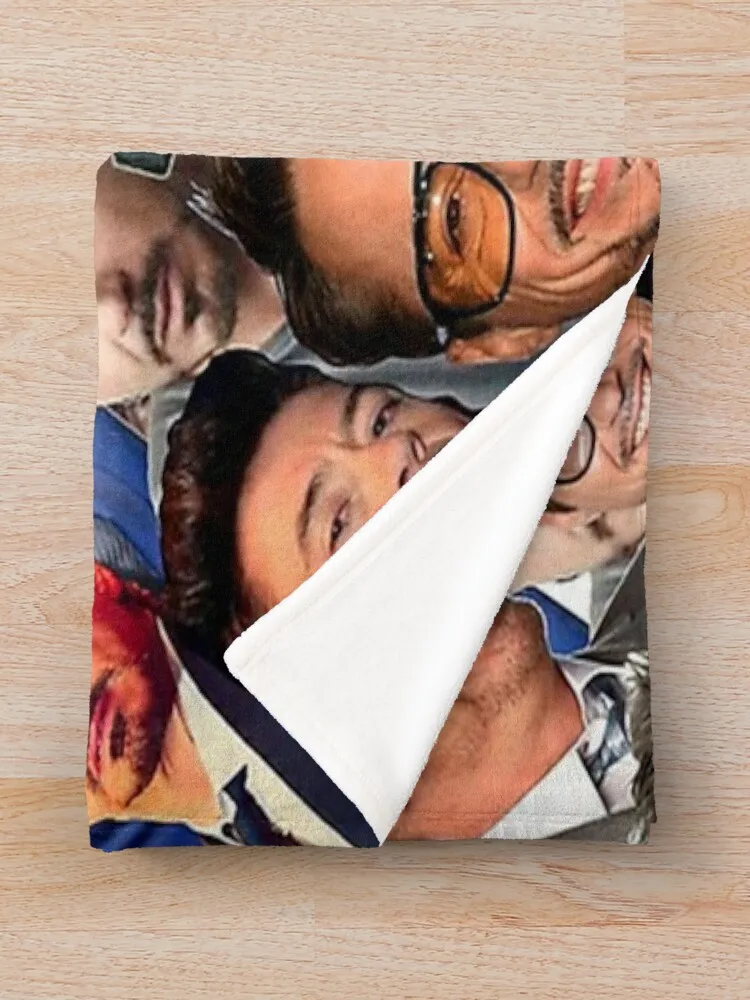 �ι�Ʈ �ٿ�� �ִϾ� ���� �ݶ��� ������ ���, ��� ���Ÿ� �귣�� ħ��, ǫ���� �� ���