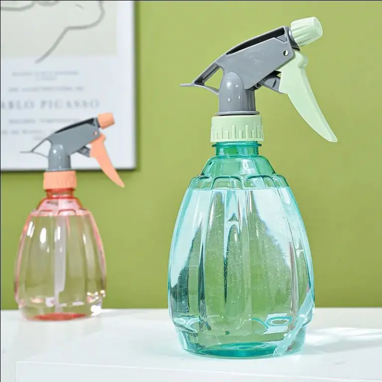 1/2Pcs Hand Press Spray Bottle Watering Can Gardening Plant Flower Irrigation Sprinkler Home Use Plant Watering Sprayer Bottle