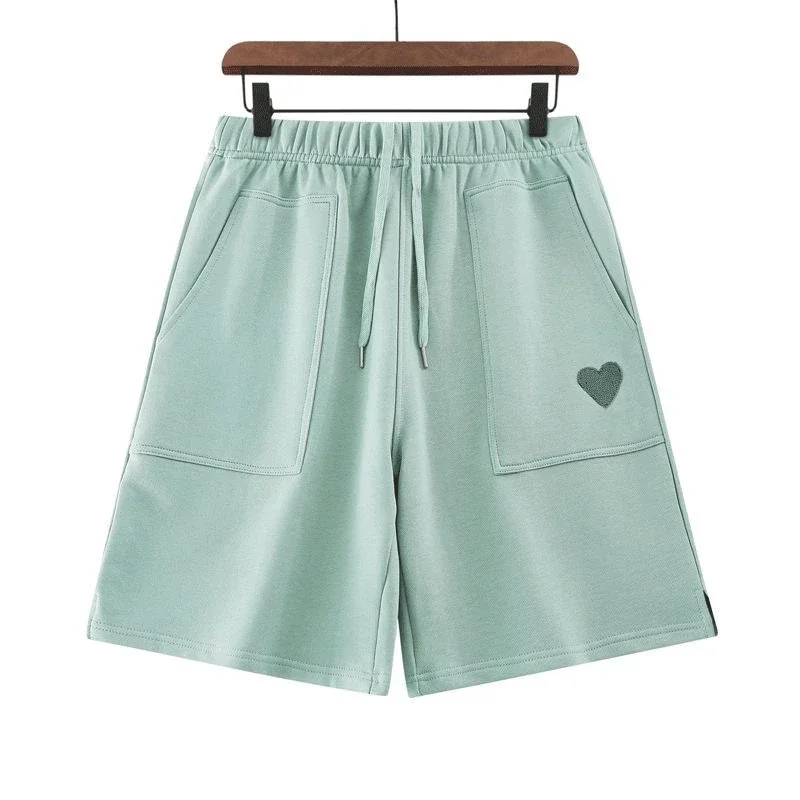 Рисунок 4 - 2023 модные брендовые шорты с вышивкой в виде сердца