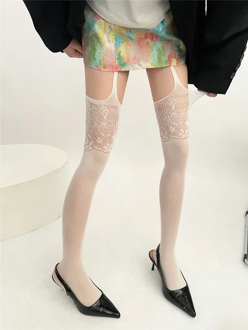 Sexy Y2K-Neckholder-Strümpfe mit Spitzenmuster, einteilig, hohles Netz, graue Netzstrümpfe, dünner Sommer, geeignet für Frauen und Mädchen – Detail 3
