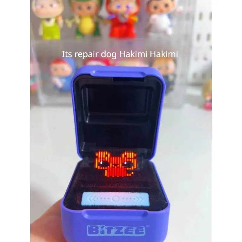 

Genuine Spinmaster Bees Elf Electronic Pet Machine Game Classic Nostalgia Pet Feeding Interactive Toys Childrens Gifts