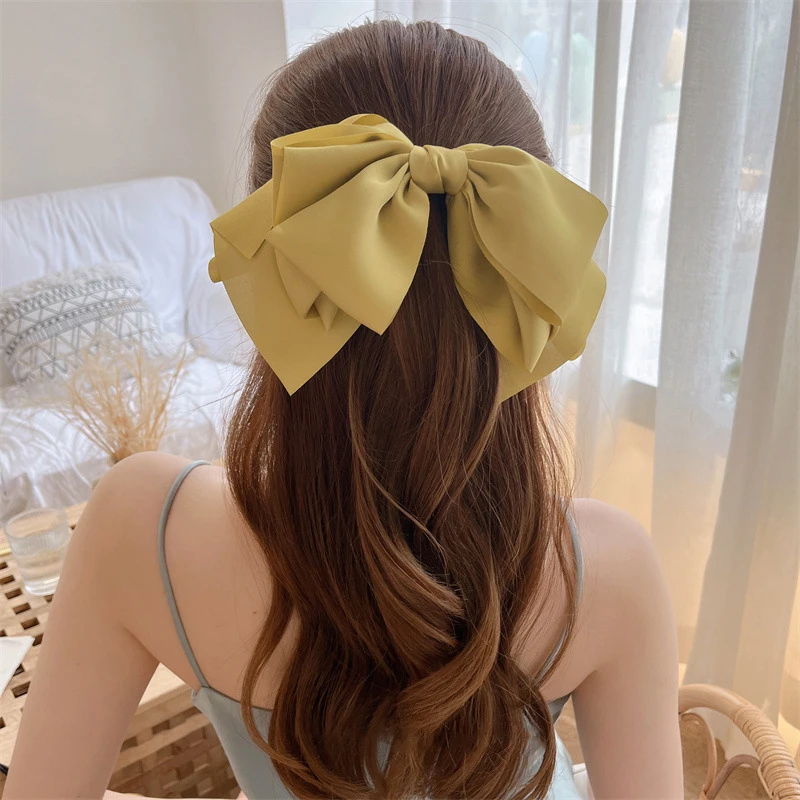 

Модная элегантная темпераментная многослойная атласная заколка с бантом на весну простая трендовая шпилька ручной работы светильник для женщин