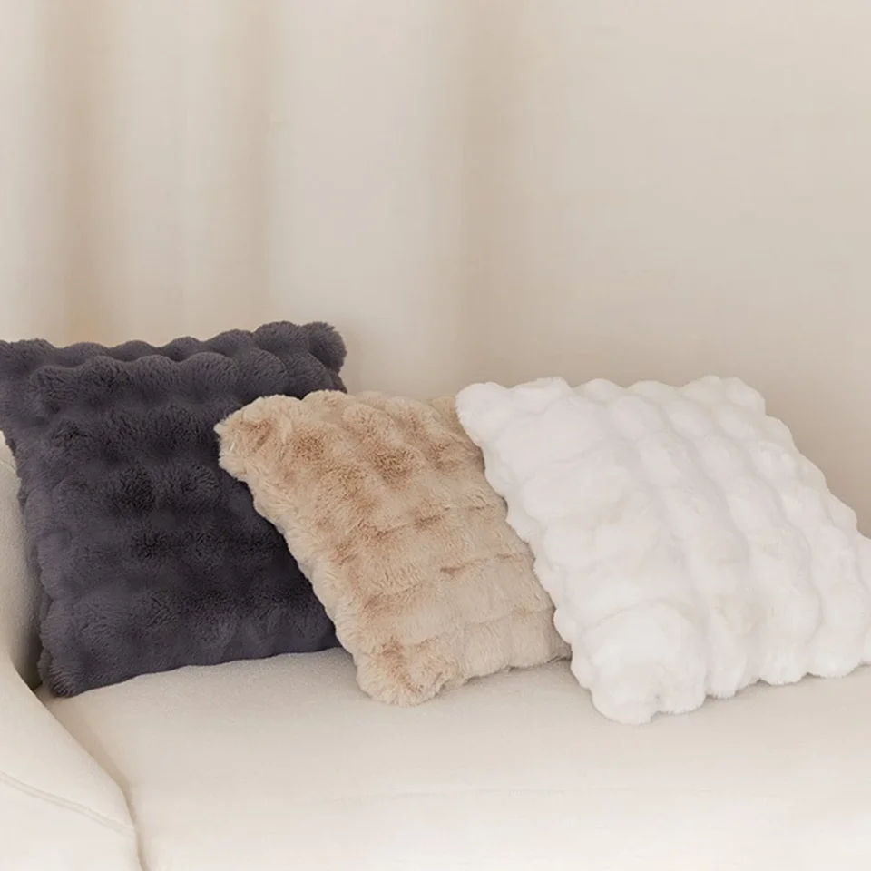 Juego De 2 Fundas De Cojín De Piel Sintética De Felpa, Suaves Y Decorativas A Rayas Para Dormitorio, 40 X 40 Cm | Leroy Merlin