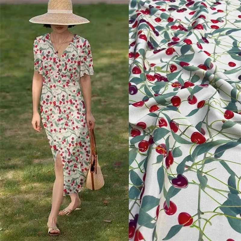 

Классическая модная летняя эластичная шелковая ткань крепдешина с принтом вишни роскошная дизайнерская ткань для платья рубашки ткани для шитья ручной работы