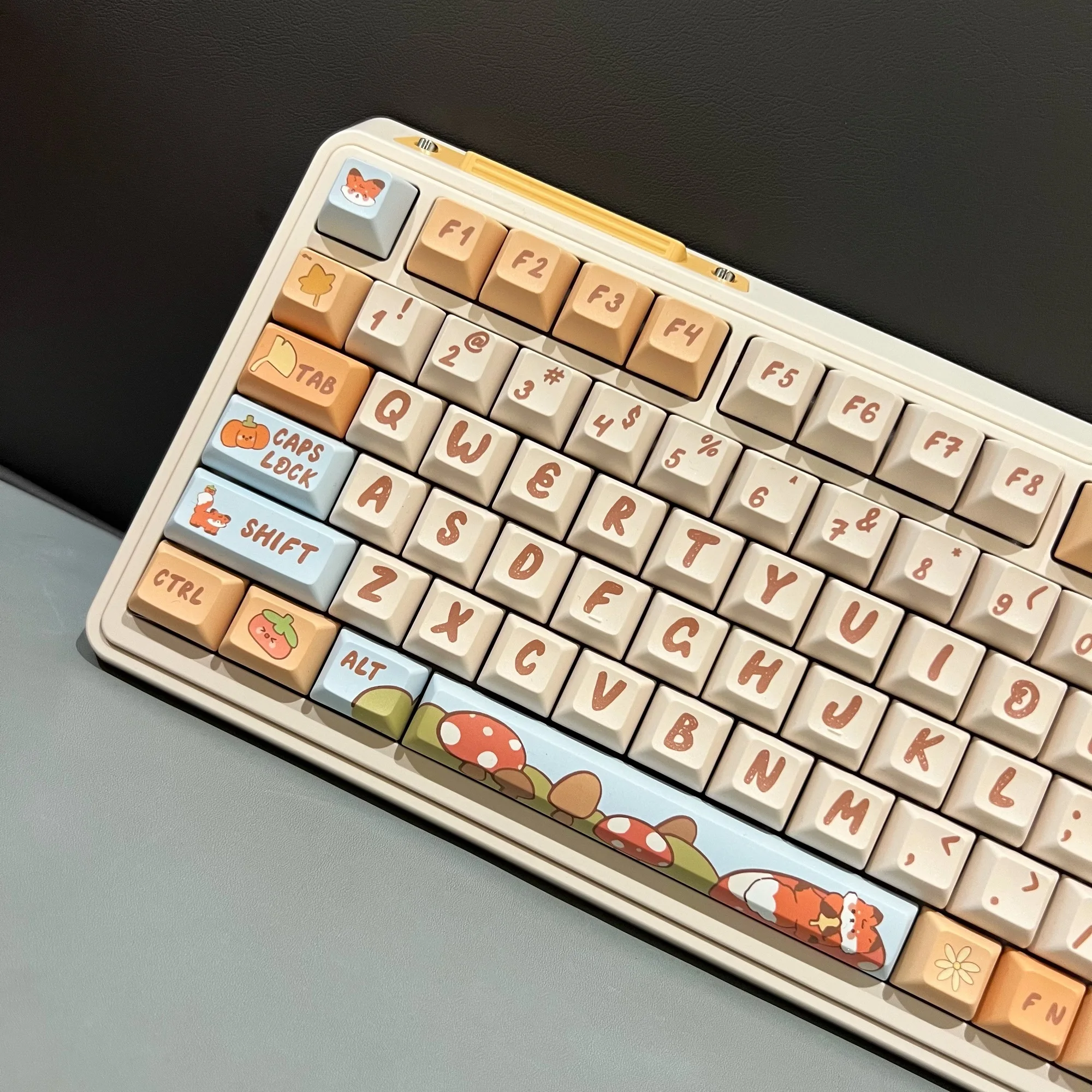 Desenhos Animados Fox Keycap para Teclado Mecânico Cogumelo Bege Altamente Alaranjado Pequeno Animal Pbt Bonito Faça Você Mesmo Keycap 142 Teclas Kca Mda - Imagem 4