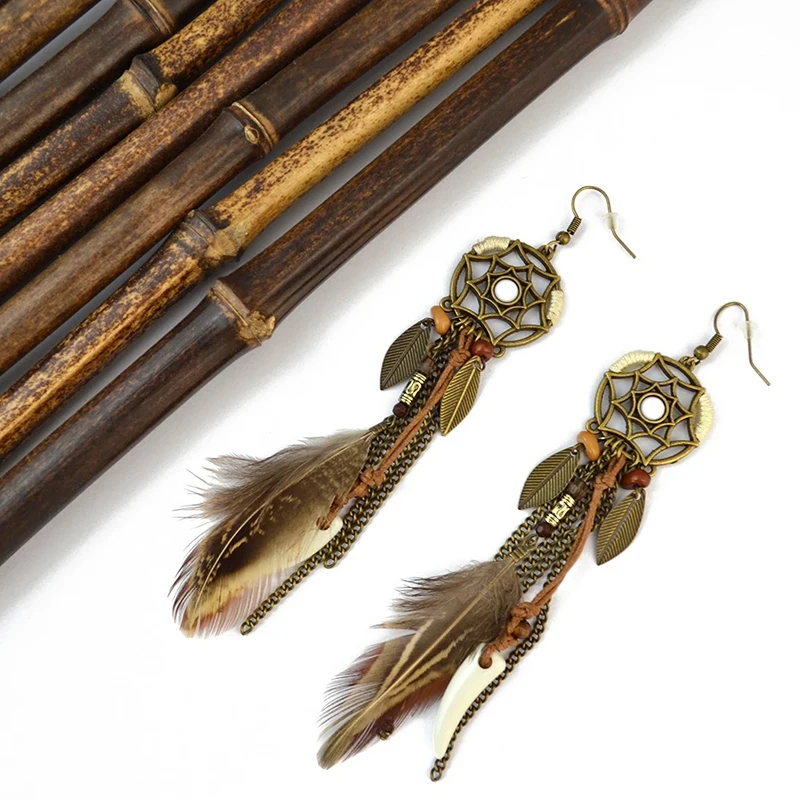 Pendientes de gancho largo de pluma de atrapasueños étnico bohemio, pendientes de borla de cadena hechos a mano, joyería antigua para mujer