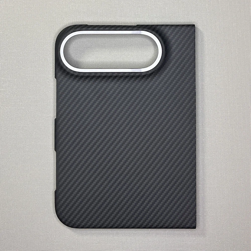 Ultra-Thin Magnetic Aramid Fiber Protective Phone Case with Carbon Texture