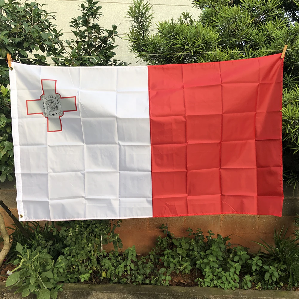Z-One Bandiera 3X5 Ft Malta Flag 90X150 Cm Poliestere Appeso Malta Country Indoor Outdoor Home Decoration Banner