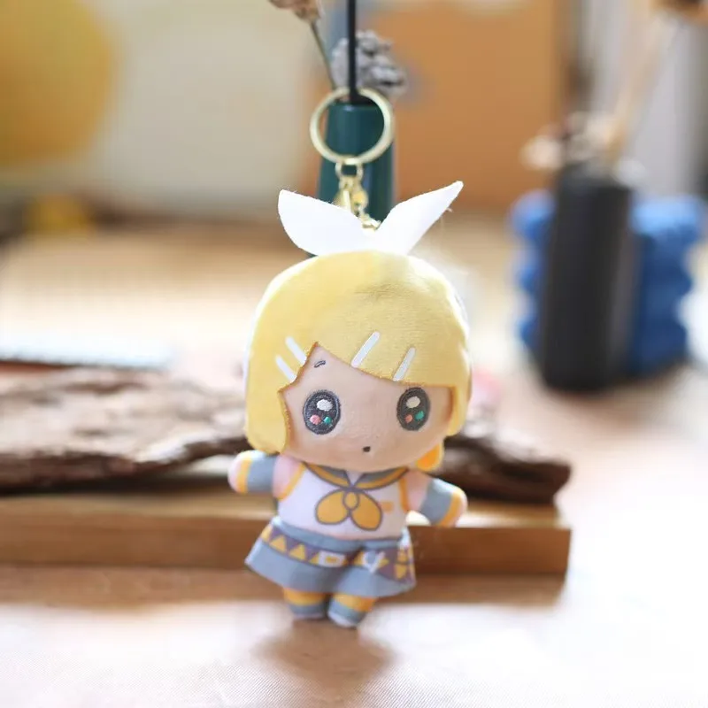 Adorable Hatsune Miku Plush Keychain - Kawaii Bag Charm & Soft Accessory Gift