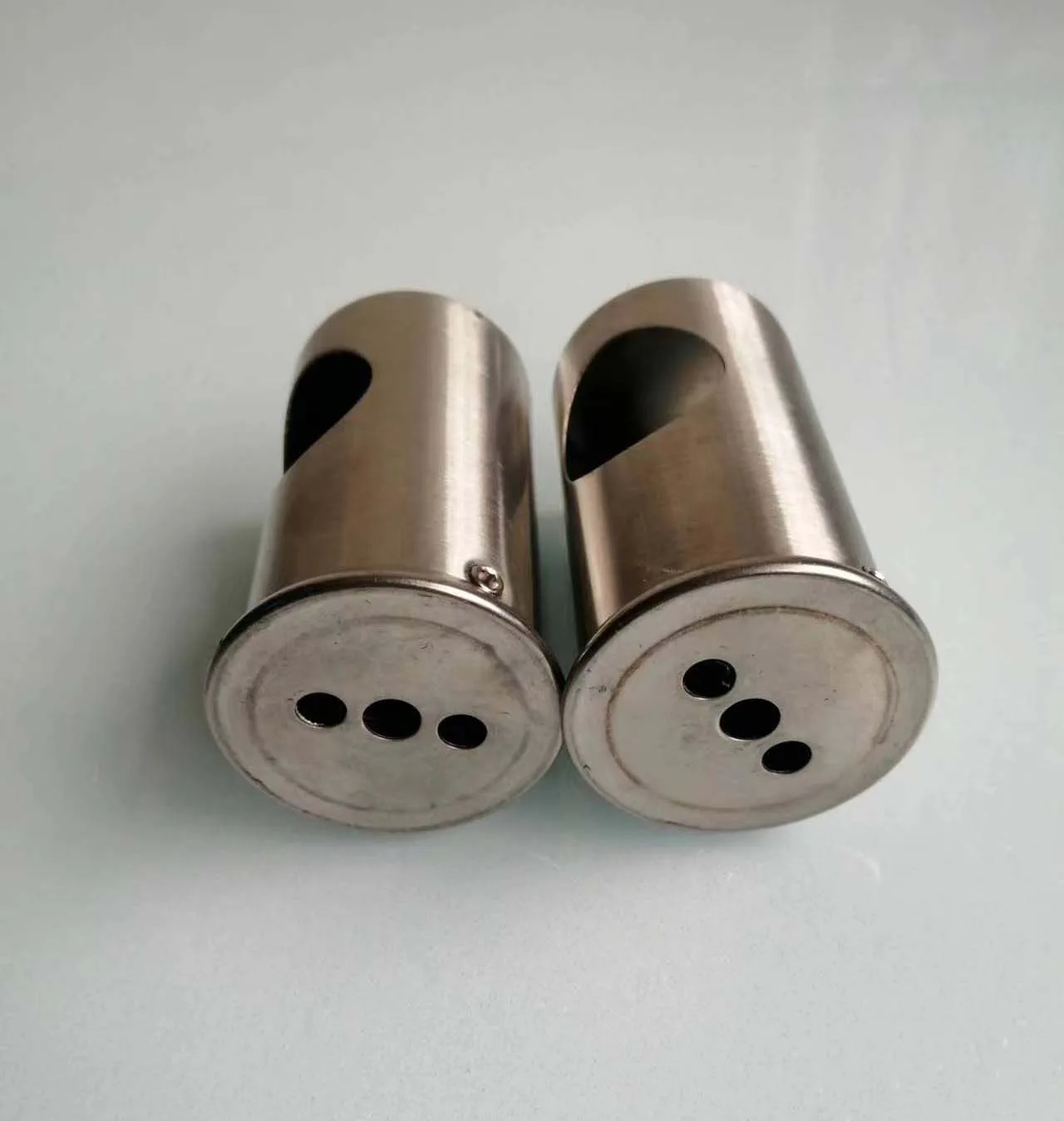 Staffa Da Parete Cromata Per Doccia In ABS, Diametro Foro 22mm, Fissaggio A Vite, Per Asta 21,5-22mm