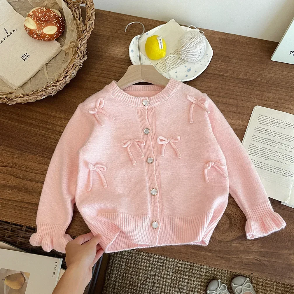 Ropa para niños 2024 Otoño e Invierno nuevo artículo niñas cárdigan de punto con lazo suéter chaqueta lindo bebé dulce Top moda - Imagen 4