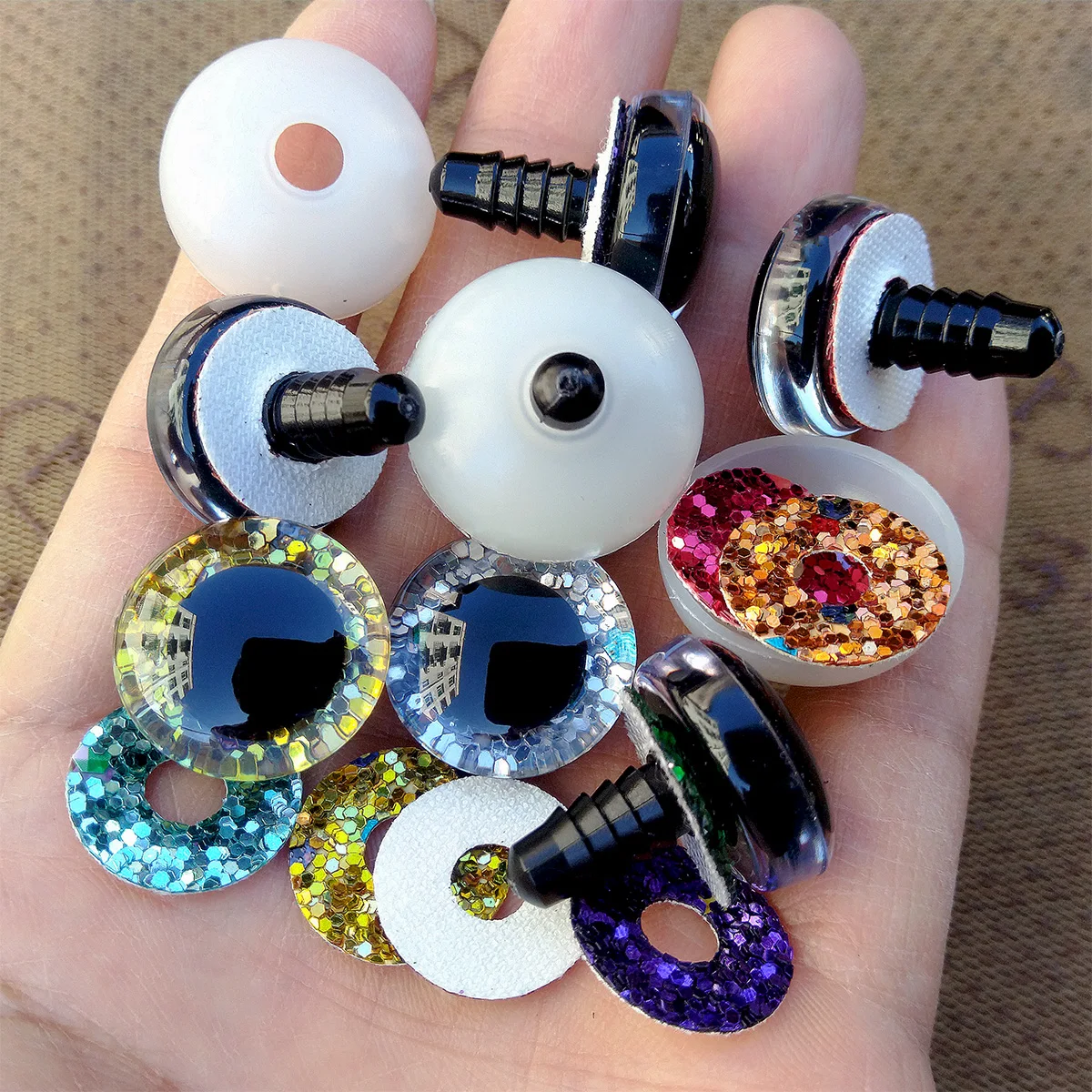 20pcs High Quality Safety Eyes For Amigurumi Crochet Toys Glitter Mixed Sizes Large Green Blue Buttons Doll Eye 18/20/25/30/35mm 2