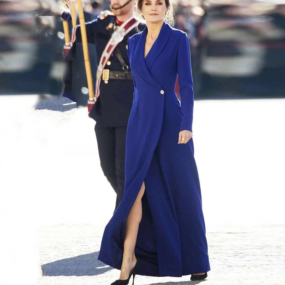 

Elegant Royal Blue Evening Formal Dresses V Neck Long Sleeve Silt Soft Satin Prom Party Gowns Arabic Dubai Robe De Soiree