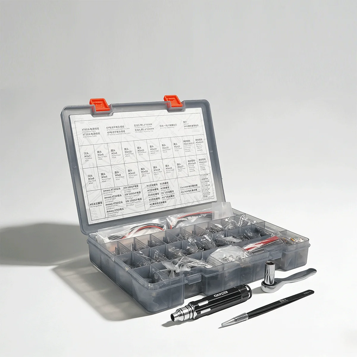 Kit de pièces FPV GEPRC avec tournevis et pinces disposés dans la boîte de rangement
