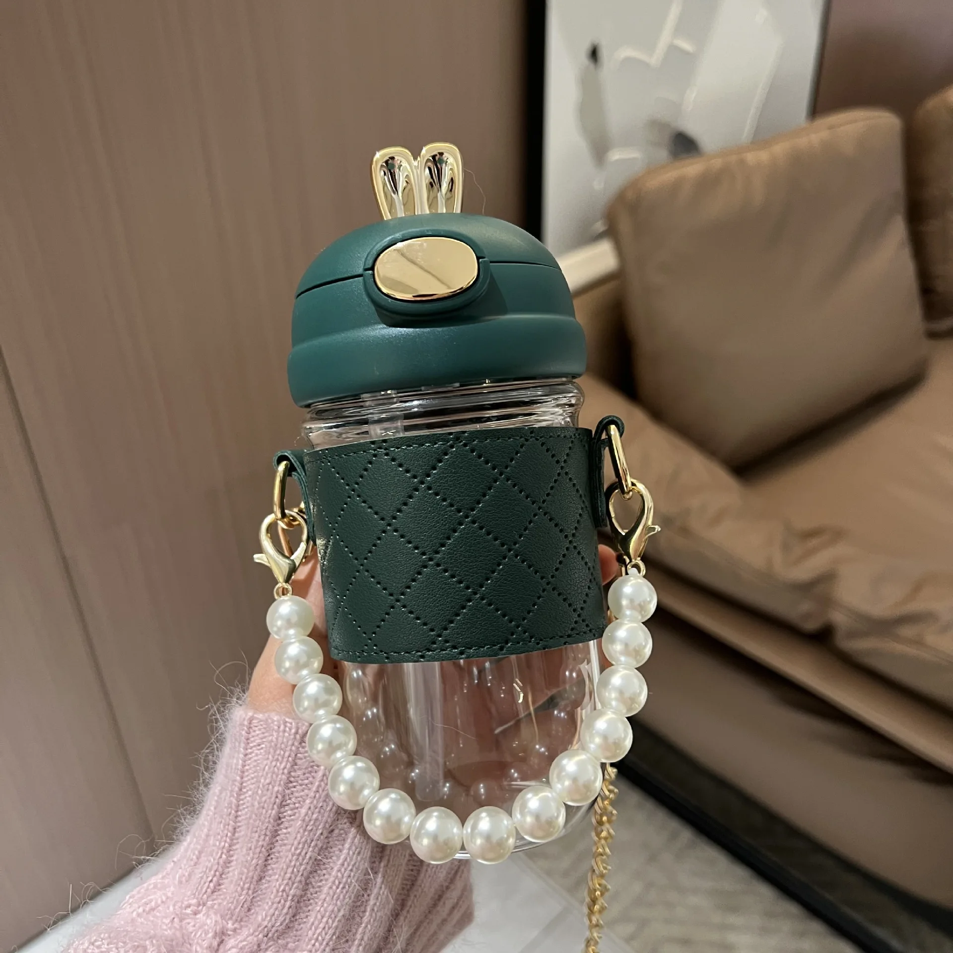 Green and pearl