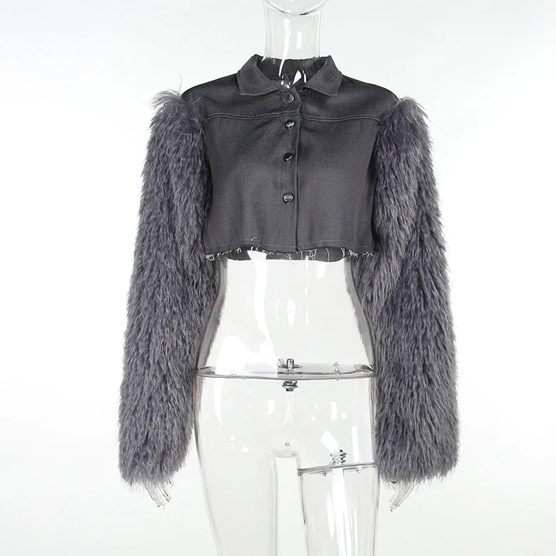 Рисунок 5 - Женская укороченная куртка-бомбер из джинсовой ткани